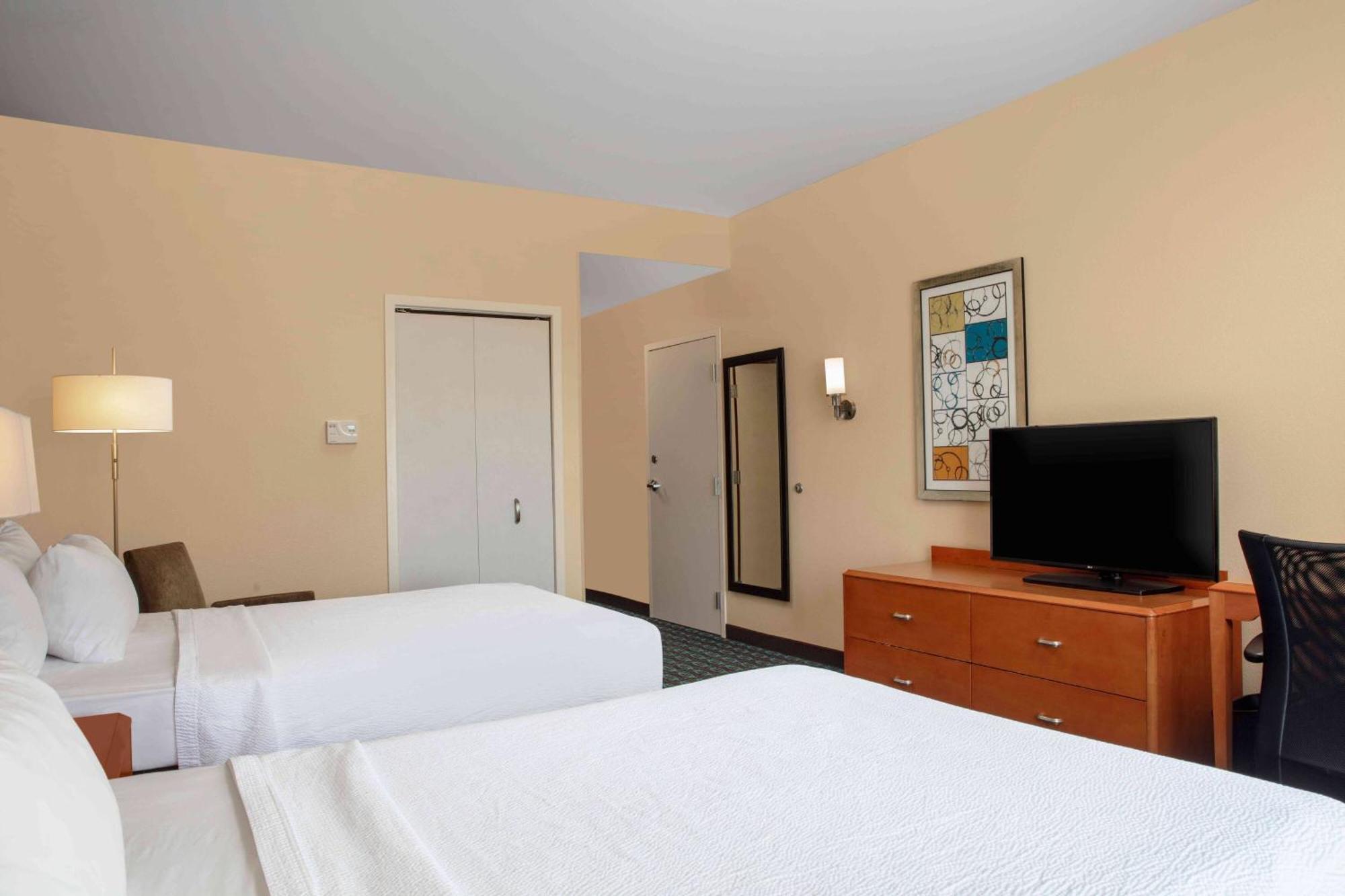 Fairfield By Marriott Inn And Suites Augusta Fort Eisenhower Area Exterior foto